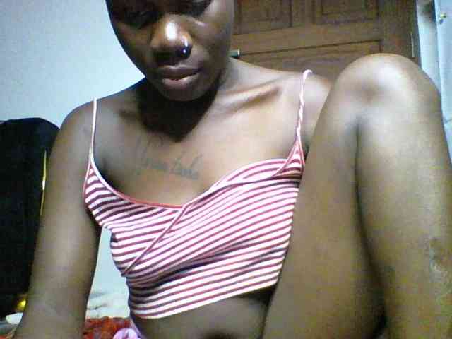 Sweetchocolate webcam