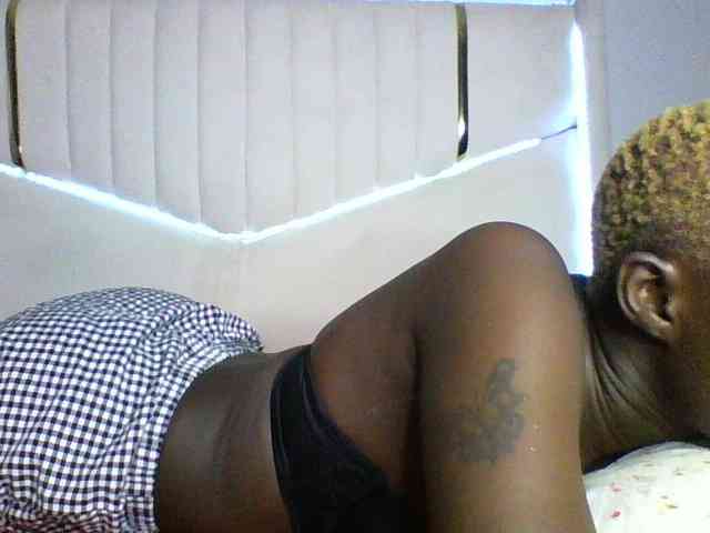 Sweetchocolate webcam