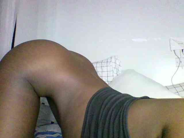 Sweetchocolate webcam