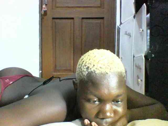 Sweetchocolate webcam