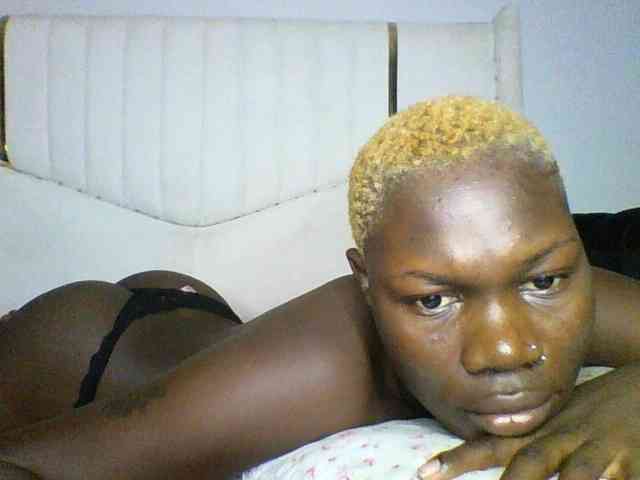 Sweetchocolate webcam