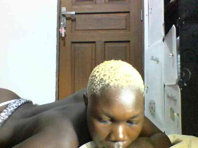 Sweetchocolate webcam