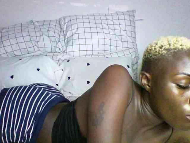 Sweetchocolate webcam