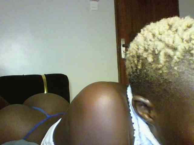 Sweetchocolate webcam