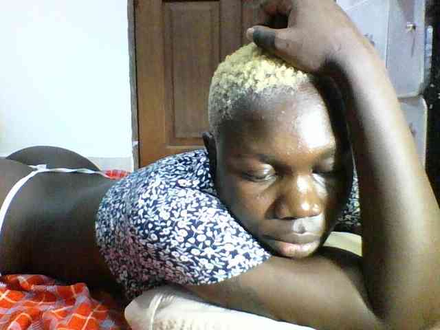 Sweetchocolate webcam