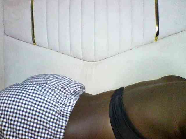 Sweetchocolate webcam