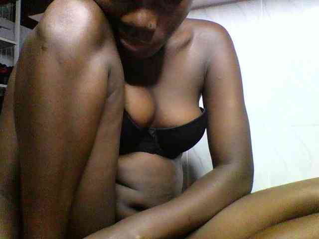 Sweetchocolate webcam