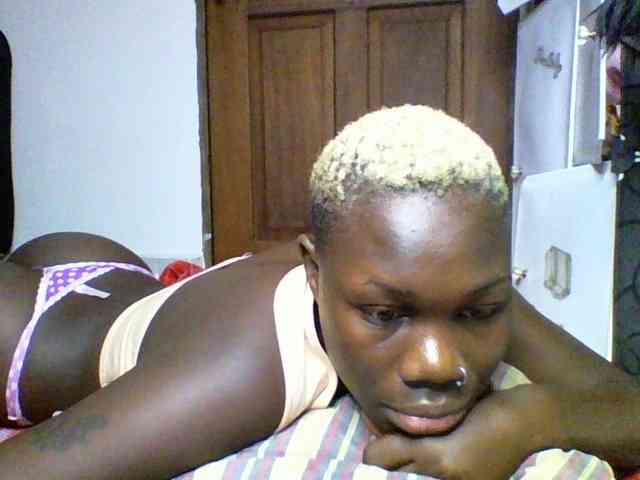 Sweetchocolate webcam