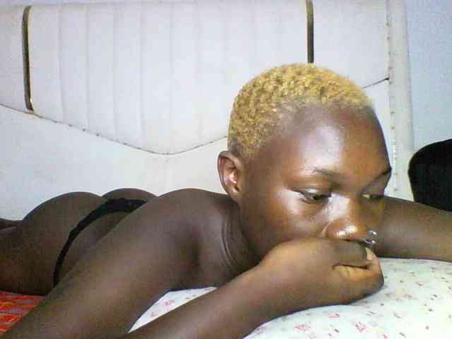 Sweetchocolate webcam