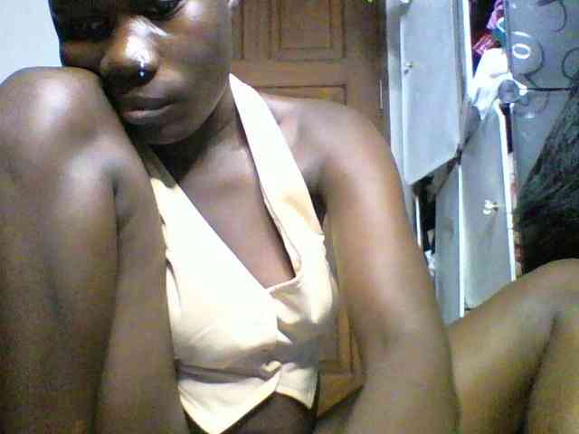 Sweetchocolate webcam