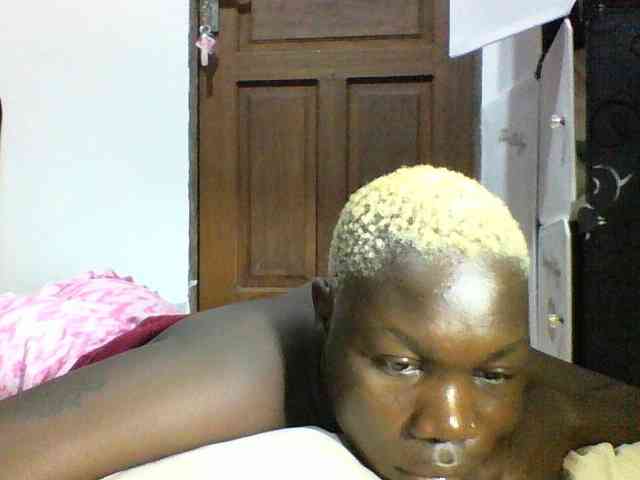 Sweetchocolate webcam