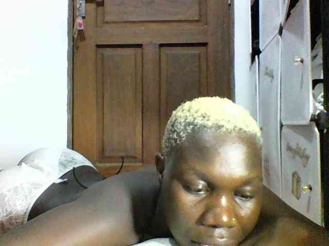 Sweetchocolate webcam