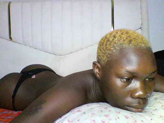 Sweetchocolate webcam