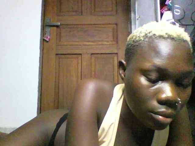 Sweetchocolate webcam