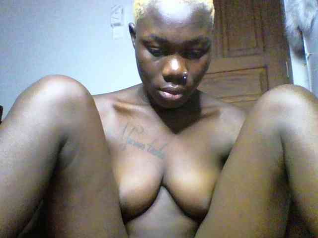 Sweetchocolate webcam