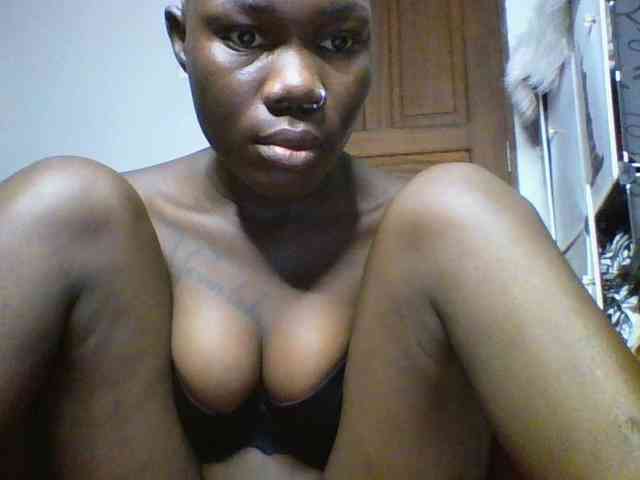 Sweetchocolate webcam