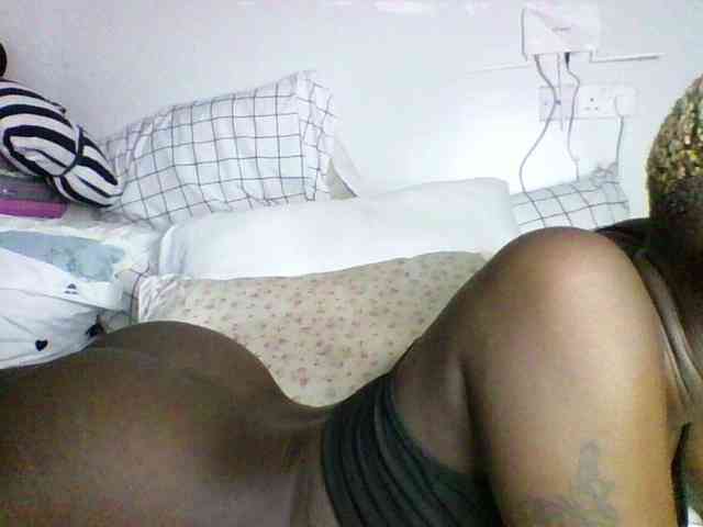 Sweetchocolate webcam