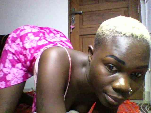 Sweetchocolate webcam