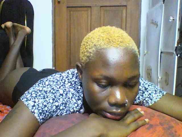 Sweetchocolate webcam