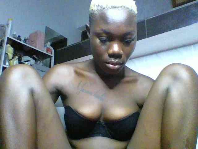 Sweetchocolate webcam