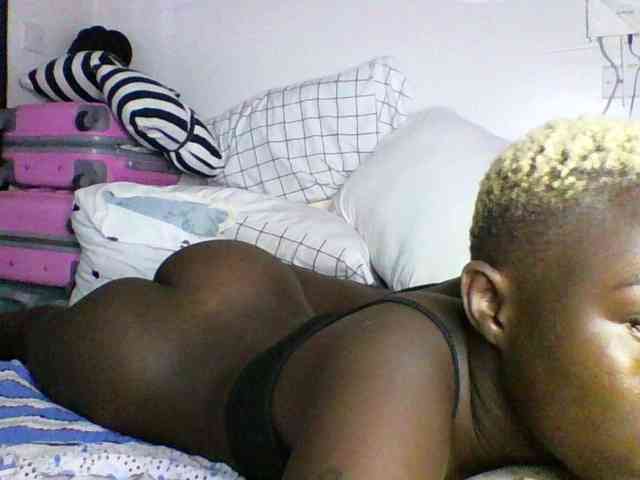 Sweetchocolate webcam