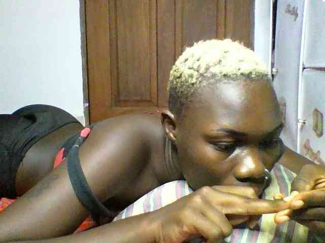 Sweetchocolate webcam