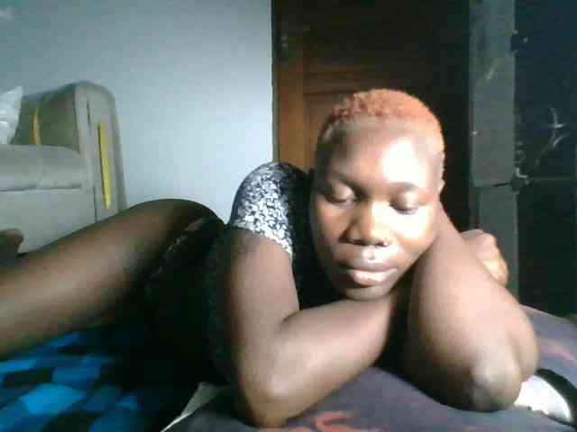 Sweetchocolate webcam