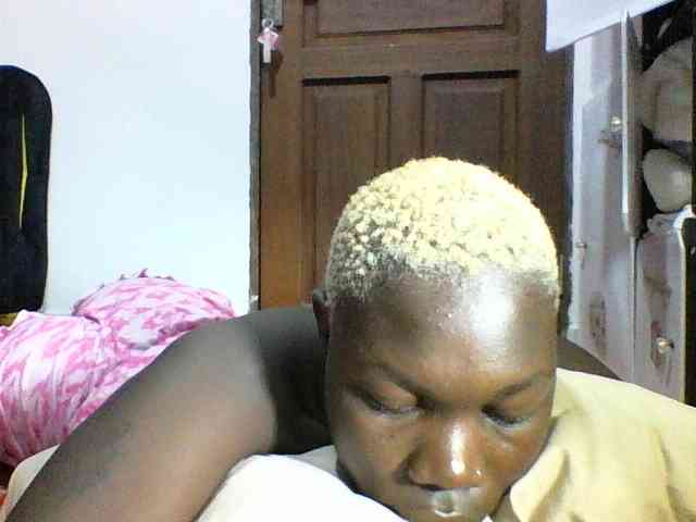 Sweetchocolate webcam