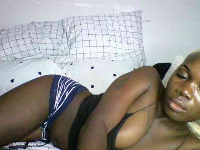 Sweetchocolate webcam