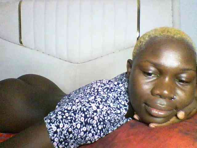 Sweetchocolate webcam