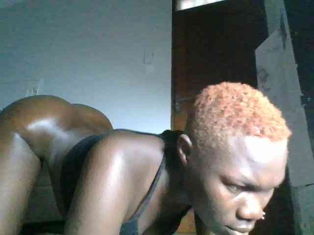 Sweetchocolate webcam