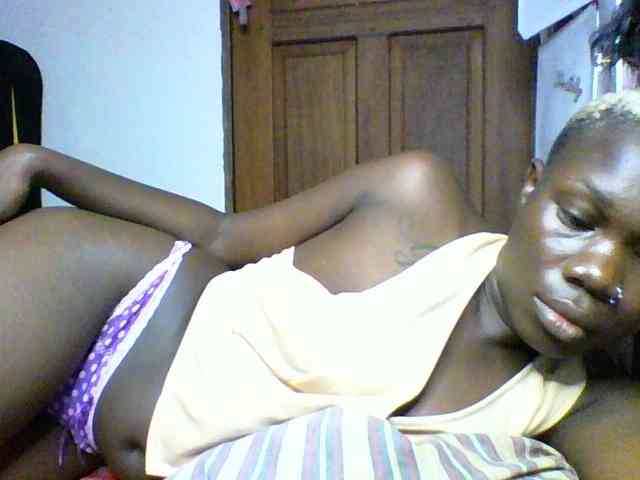Sweetchocolate webcam