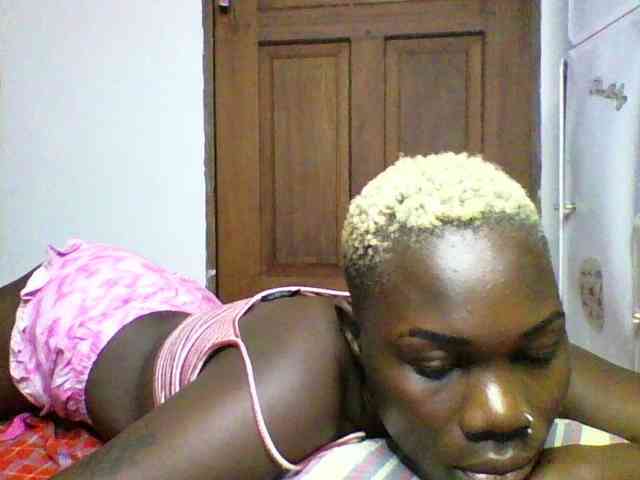 Sweetchocolate webcam