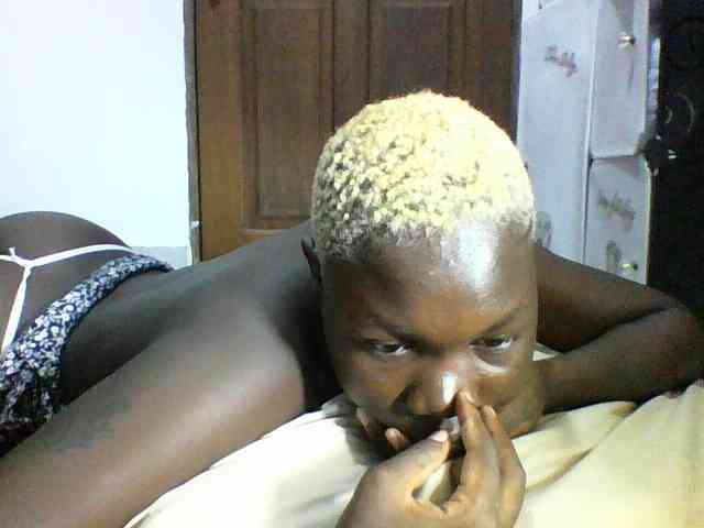 Sweetchocolate webcam