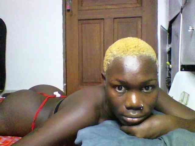 Sweetchocolate webcam