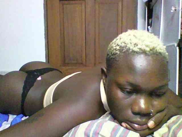 Sweetchocolate webcam
