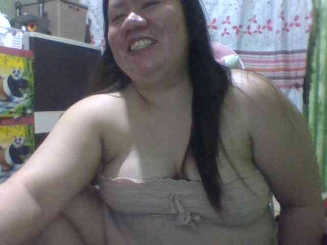 Swallowtits69 webcam