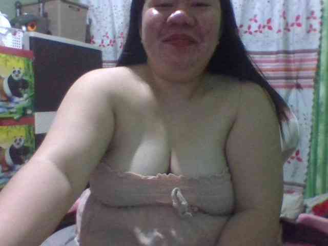 Swallowtits69 webcam