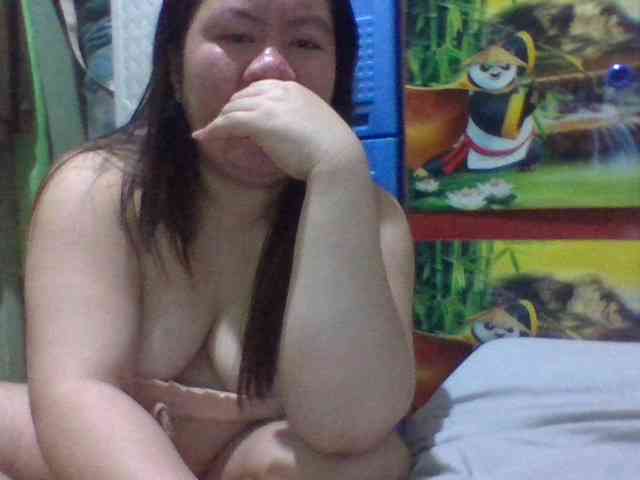 Swallowtits69 webcam