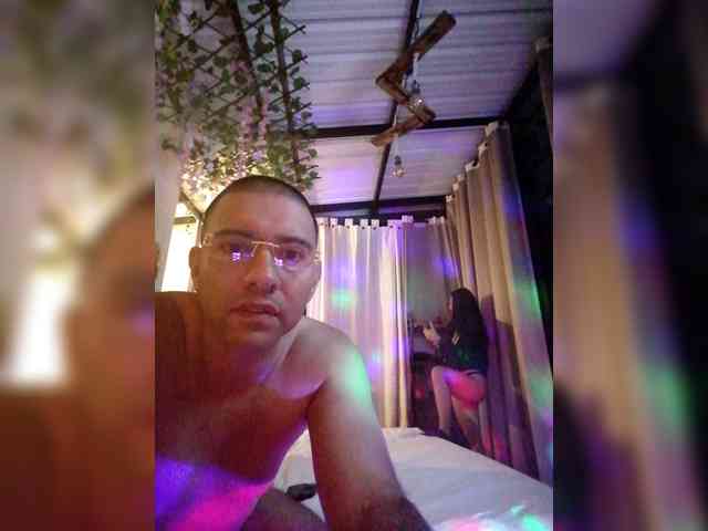 Xxxhot29 webcam