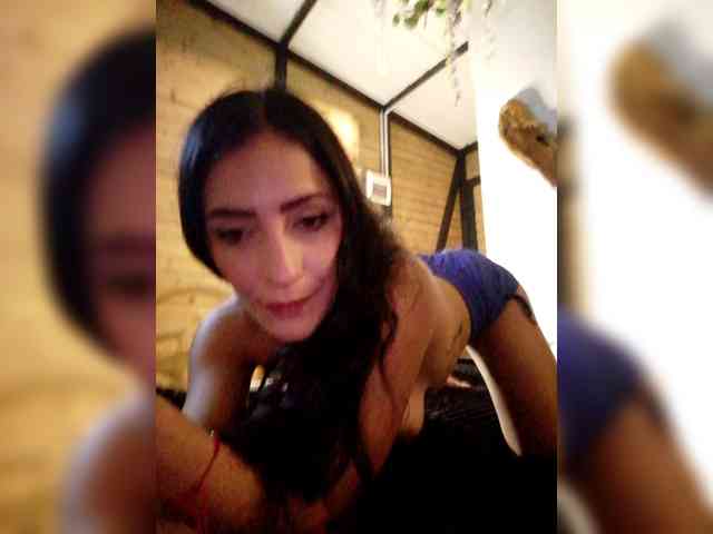 Xxxhot29 webcam
