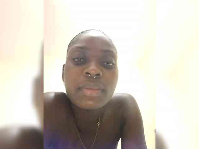 Slutmeout01 webcam