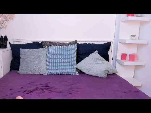 KristalWilder webcam