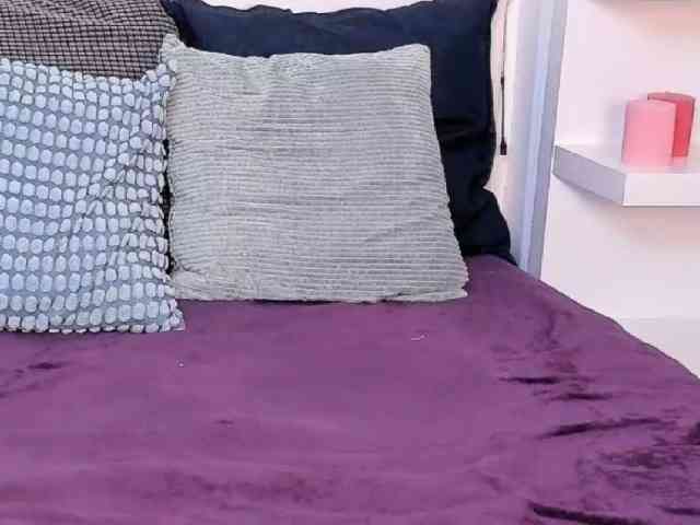 KristalWilder webcam