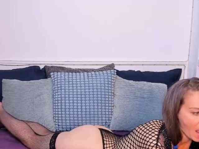 KristalWilder webcam