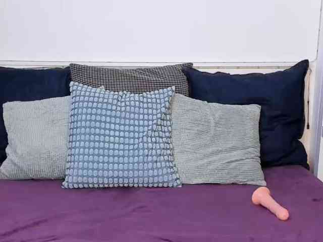 KristalWilder webcam