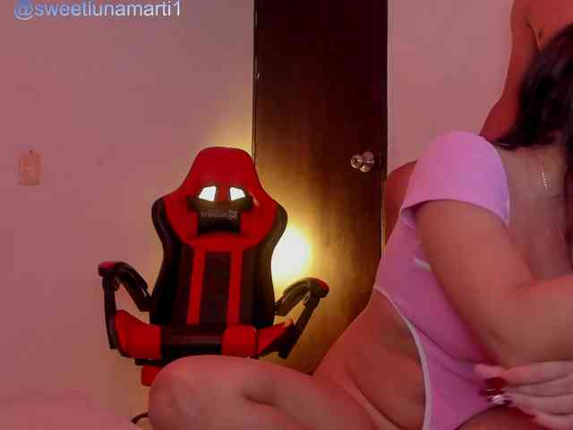 sweetSecrethot1 webcam