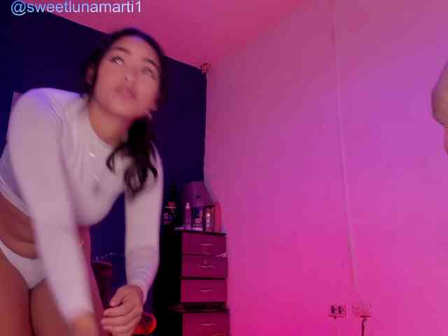 sweetSecrethot1 webcam