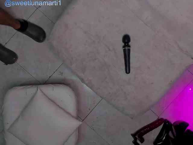 sweetSecrethot1 webcam
