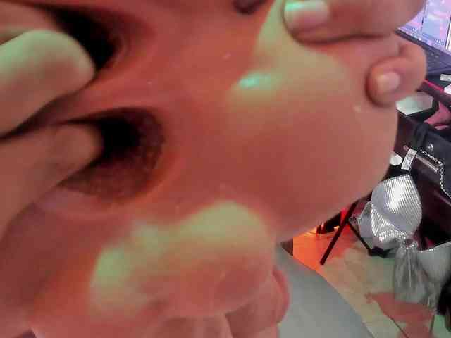 sweetSecrethot1 webcam